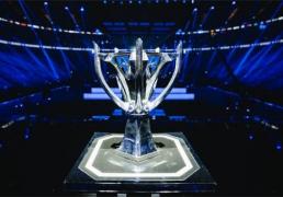 【一竞技(jì)1JingJi】LOL：S15全球总決(jué)赛 巅峰对決(jué)即将上演