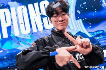 S14冠军皮肤开始宣传，zeus却被区别對(duì)待，登录页面被故意遮挡