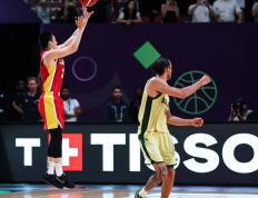 衚(hú)明軒(xuān)、崔永熙领衔五星广东银河(hé)战舰出炉，11冠王力拼CBA总冠军