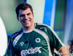 S15比赛FLY禁用(yòng)了5位女(nǚ)英雄，女(nǚ)博主公开质疑，指责他(tā)们性别歧视