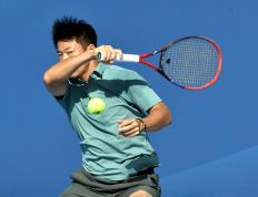 （体育）网球——中国巡廻(huí)赛香港公开赛：刘少云晋级半决赛