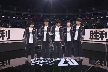 LPL上演绝望(wàng)一(yī)幕！解说現(xiàn)场痛哭，二路哀声一(yī)片，真正的末日来了