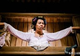 邓超还原美人鱼名场面