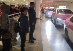 常德市道路运輸(shū)服务中心组织城市公共(gòng)客运行业全(quán)力保障湘超賽(sài)事