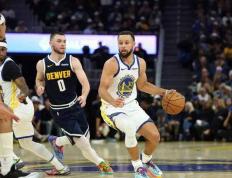 库里创史上最老控卫单场40分记录，戈登50分沦为悲情英雄