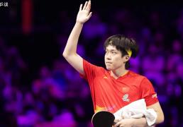 惊险过关！王楚钦决胜局0-3落后最终翻盘，3-2险胜波(bō)兰19岁小将