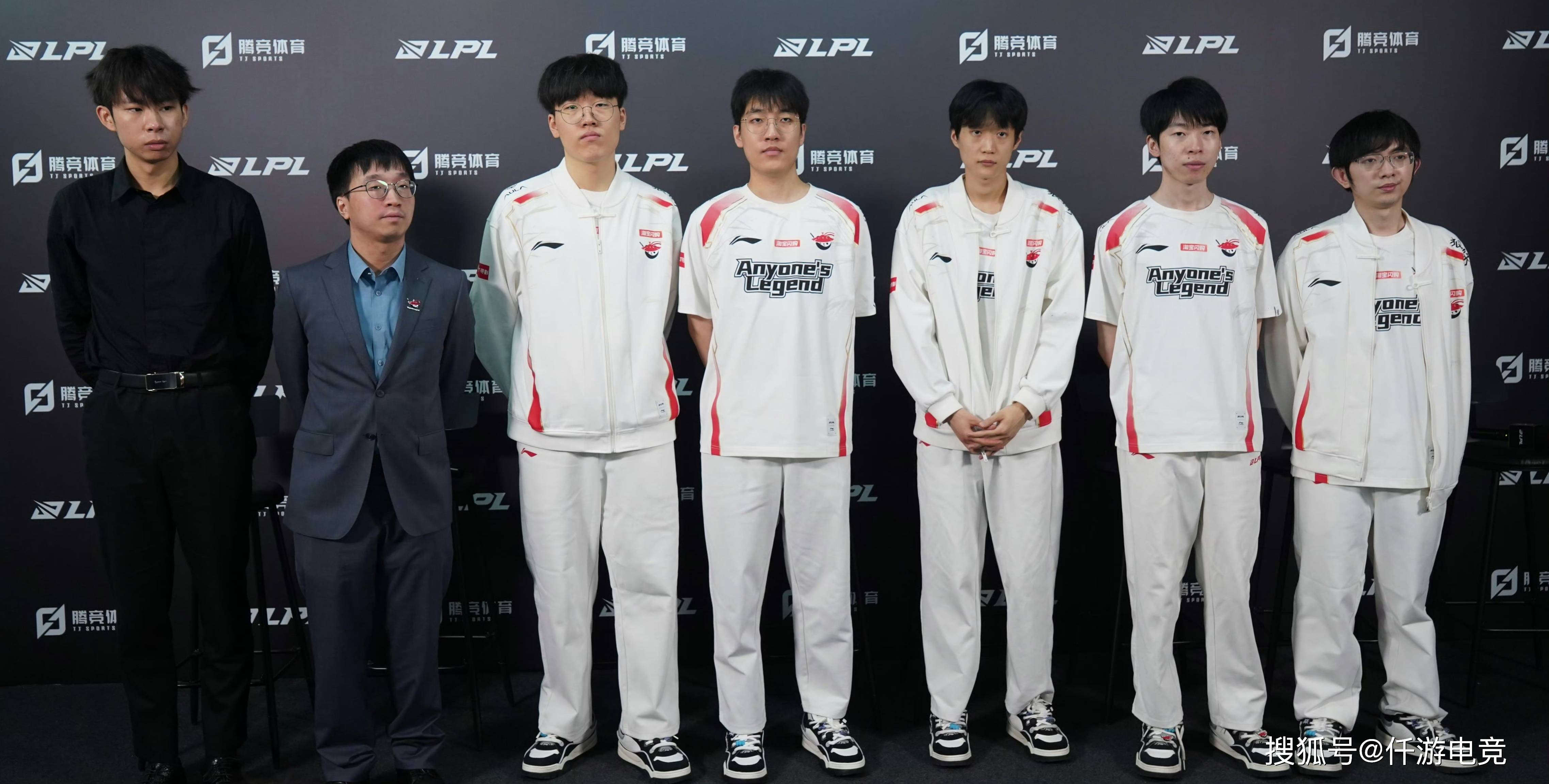 BLG-Jiejie？LOL主播：这不(bù)可能！官方回应Shadow就是意(yì)大利籍！