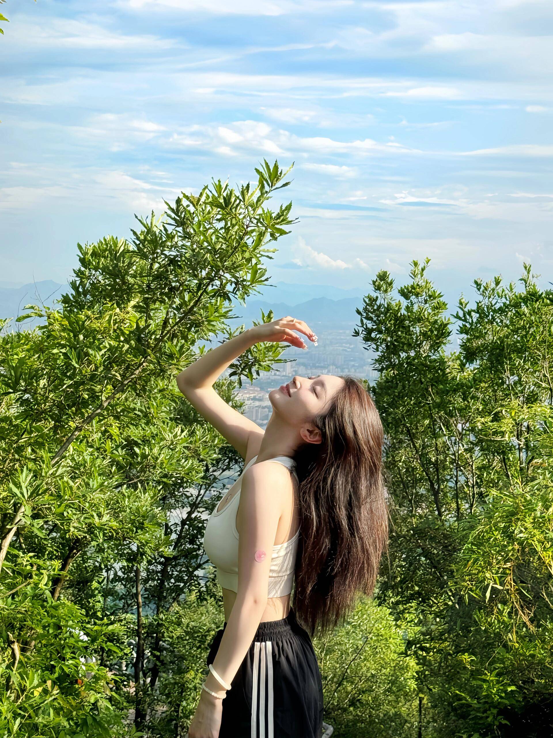 张家界门票(piào)2025门票(piào)多少钱?2025门票(piào)價(jià)格预测+购買(mǎi)指(zhǐ)南,提前收藏!