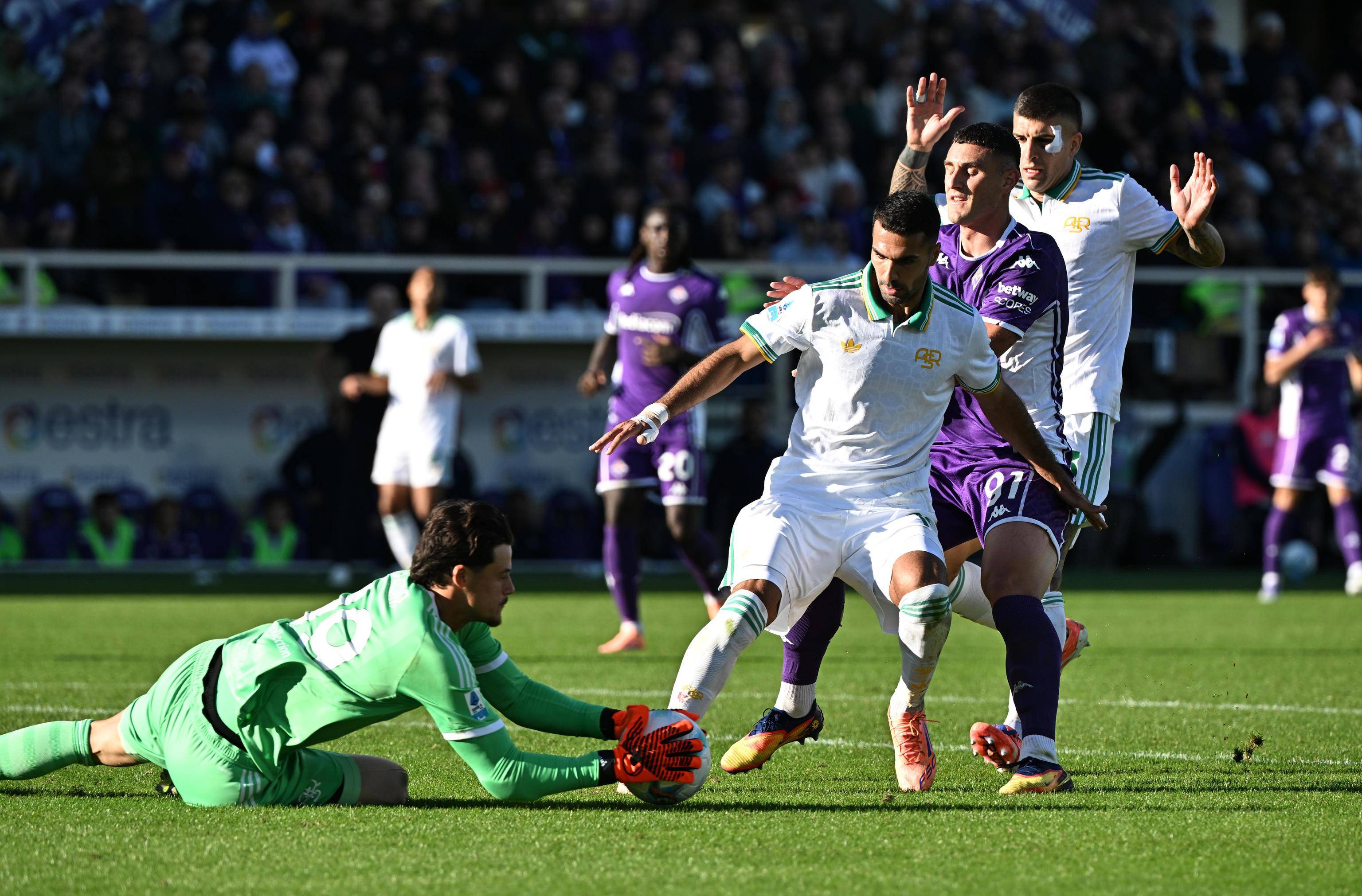 罗马+那不勒斯均上演逆(nì)转好戏，两队同分，排(pái)名包揽前二