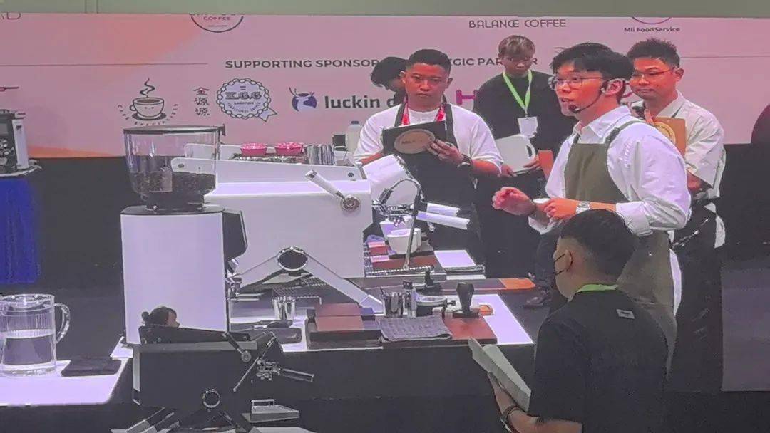 赛事回顧(gù)|新加坡全国咖啡锦标赛(SNCC)比赛指定用机:Tamp;Z品牌飞跃咖啡机闪耀国际舞台,广受好评!