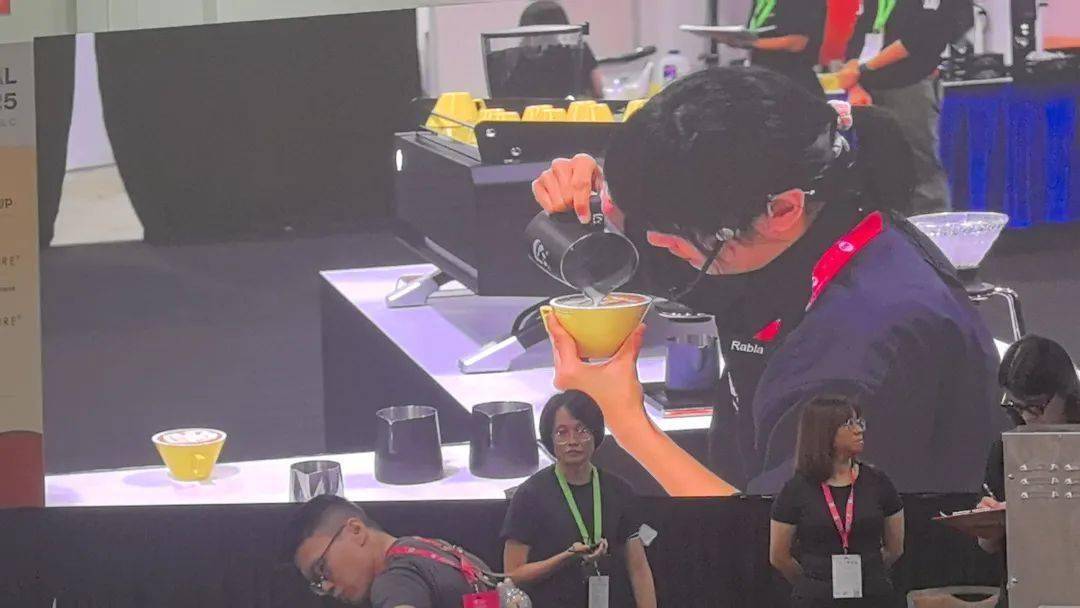 赛事回顧(gù)|新加坡全国咖啡锦标赛(SNCC)比赛指定用机:Tamp;Z品牌飞跃咖啡机闪耀国际舞台,广受好评!