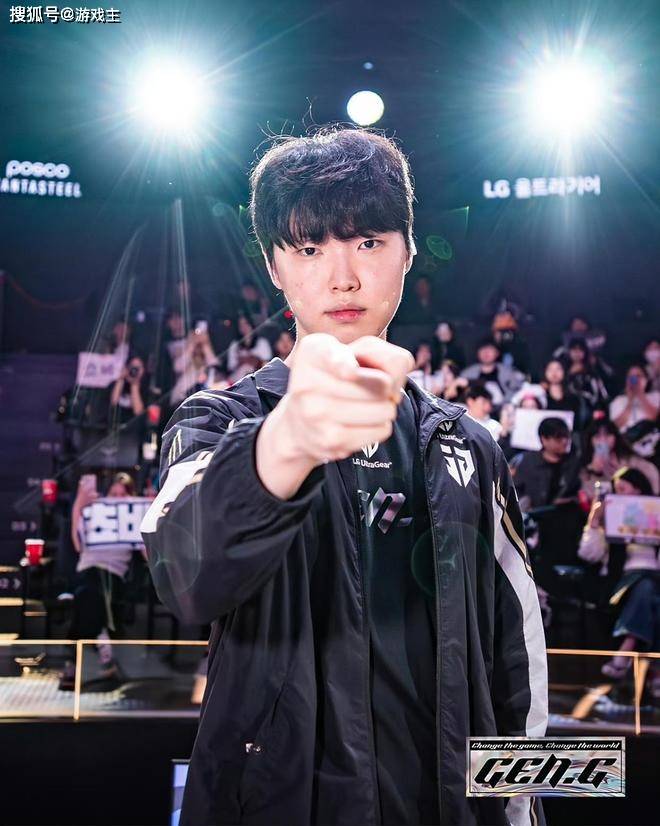 韩网票選(xuǎn)S15战队毒奶榜火了，IG键盘冒奶，碾壓(yā)TES成LPL第一
