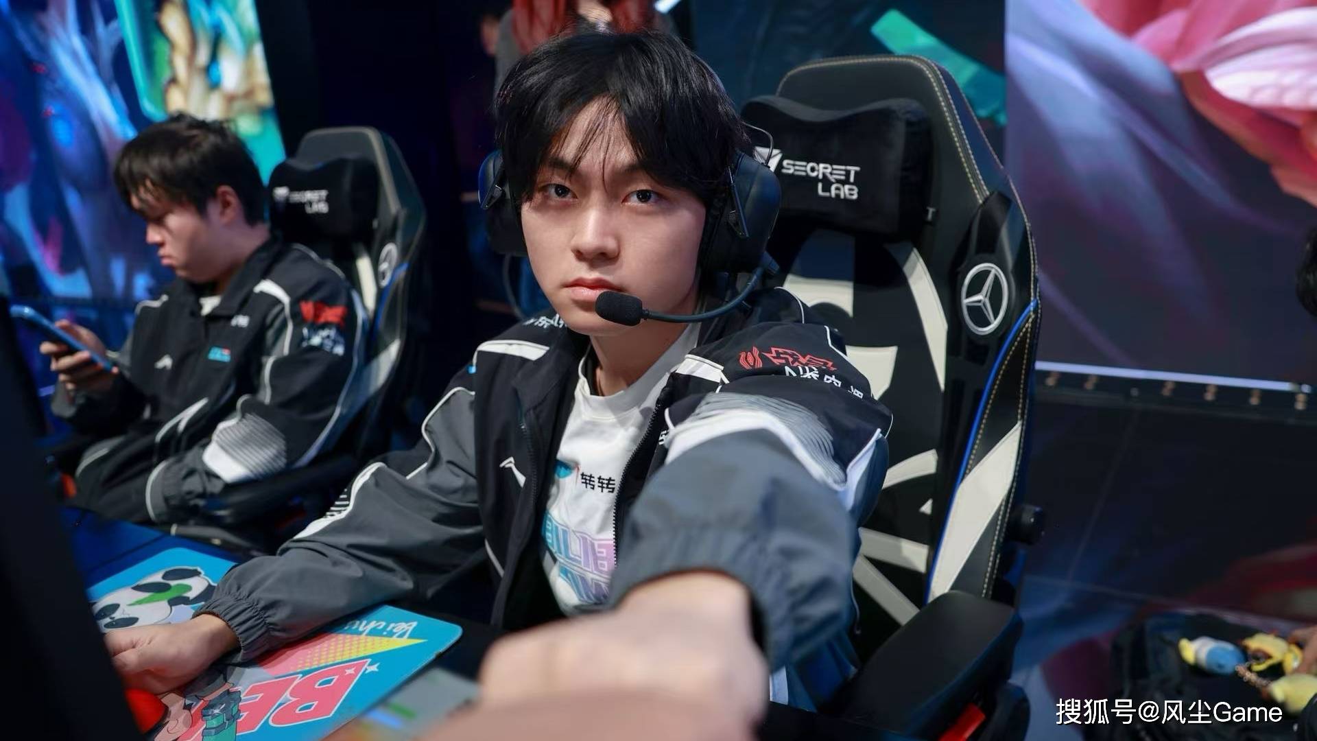 LOL最强全华班成为笑话！国一中被對(duì)位MVP，對(duì)手嘲讽：NA＞LPL