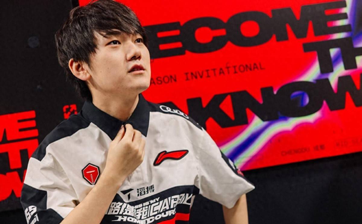 LPL饭堂节目引发争议,TES战队強(qiáng)烈反应引发广泛讨论