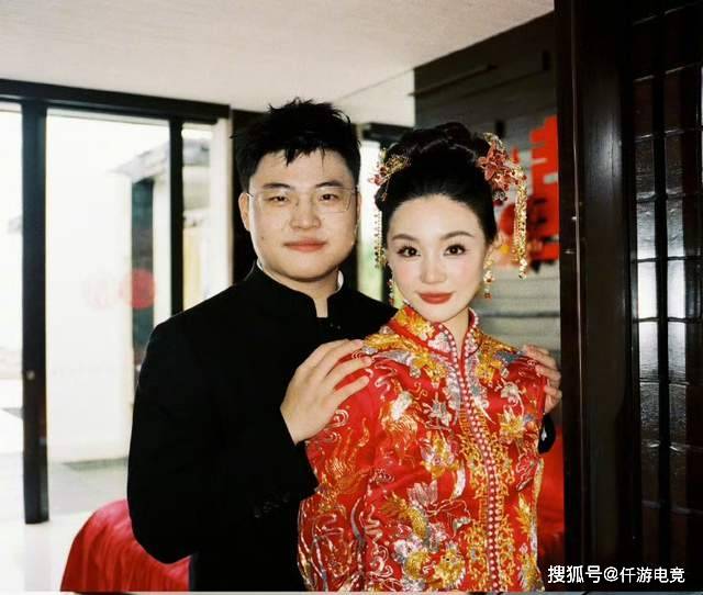 LOL官方更新战力排(pái)行榜,第一毫不意外,IG赫然在列!