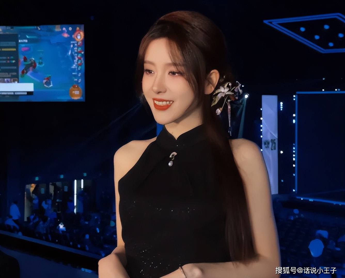 LPL解说迎來(lái)大变天(tiān)!Rita成(chéng)为LPL解说一姐,瞳夕疑似被优化