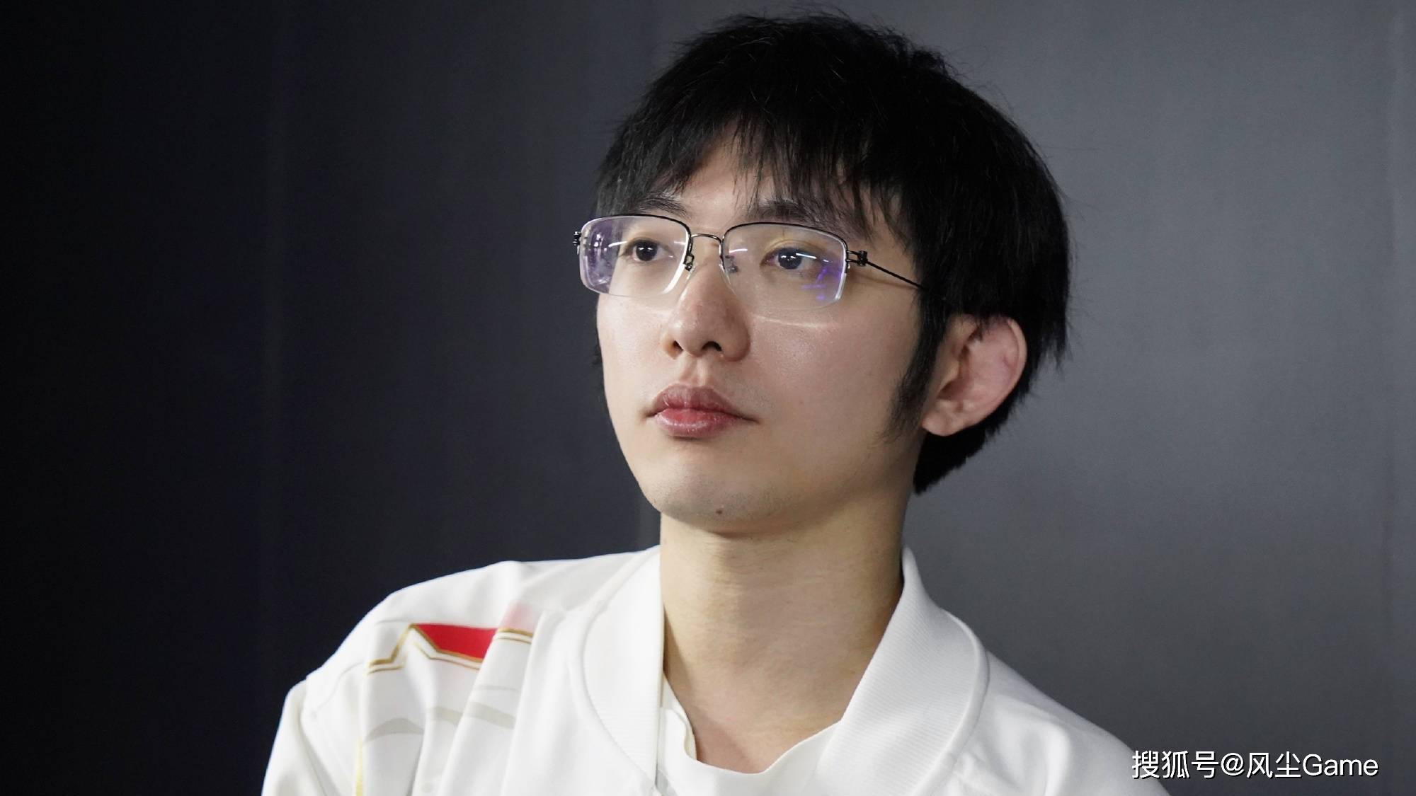 LOL傳(chuán)奇打野预测GEN夺冠！管泽元分析淘汰赛：滔搏(bó)打G2是无敵(dí)的