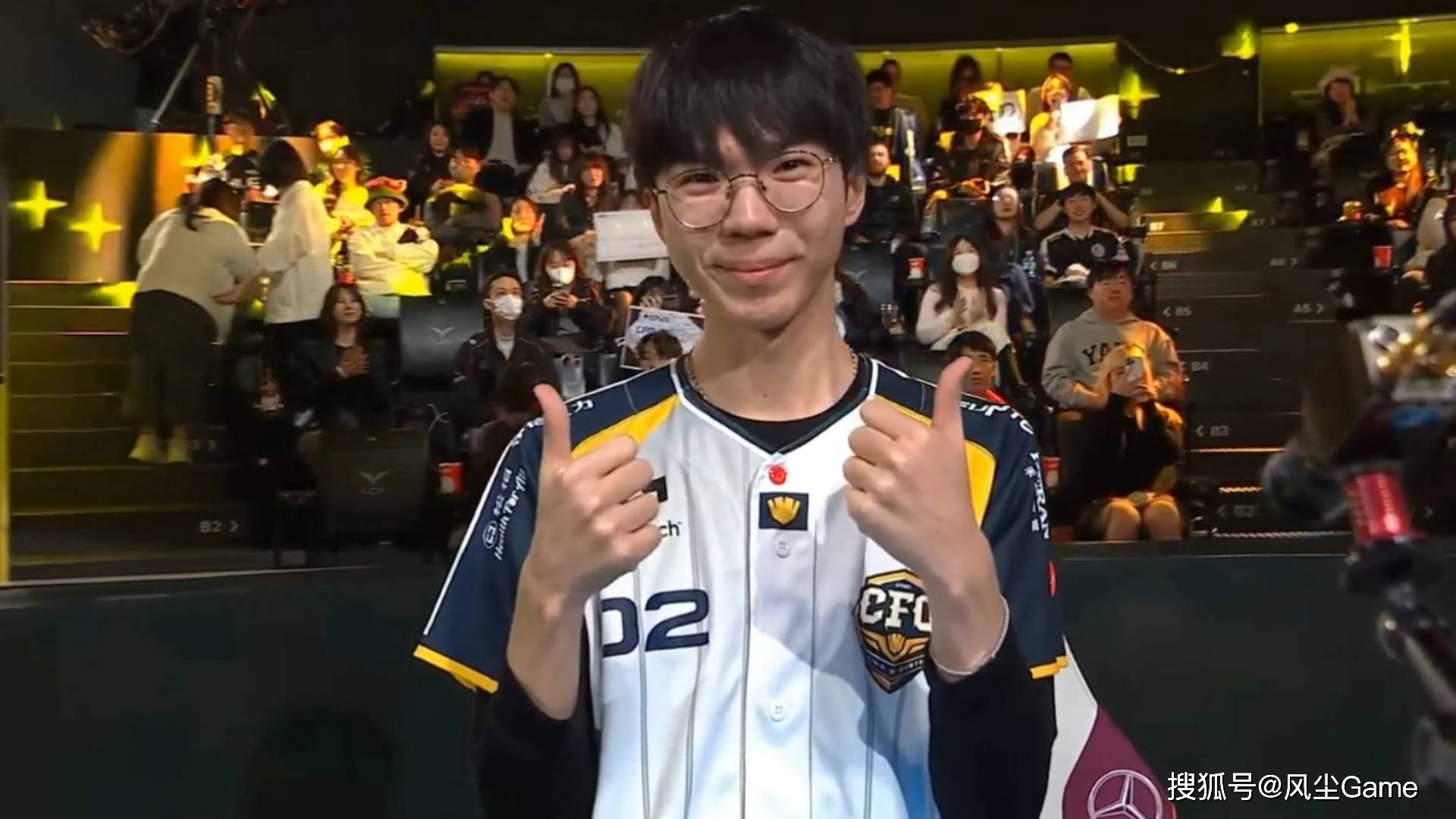 LOL全华班(bān)晋级世界賽(sài)！Karsa泪洒賽(sài)场，FoFo：我真(zhēn)的有罪？