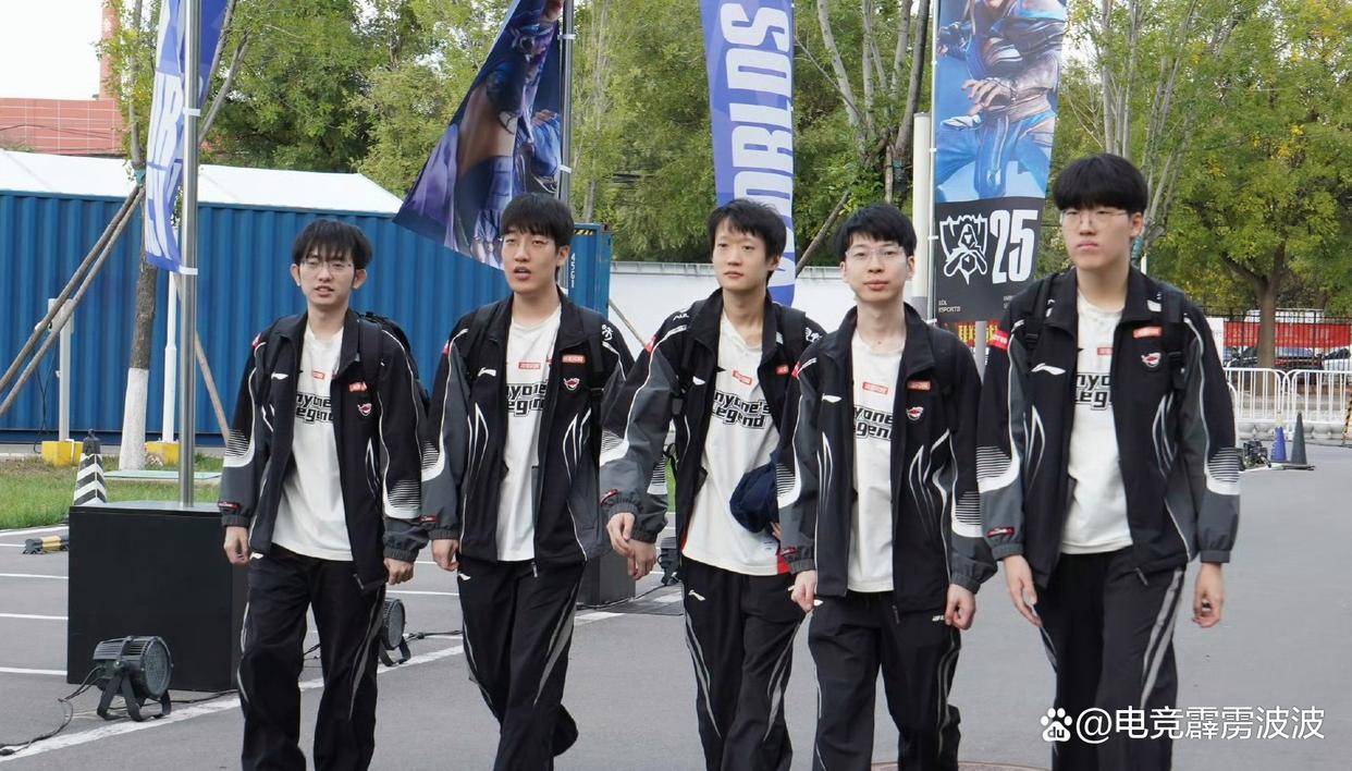LPL转会新规引发巨震！BLG登顶积分(fēn)榜，ON离隊(duì)前(qián)景成(chéng)谜