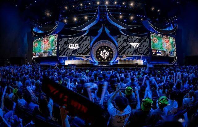 英雄(xióng)联盟又要“凉”了？游戏史(shǐ)上最成功的电竞比赛是怎样炼成的？